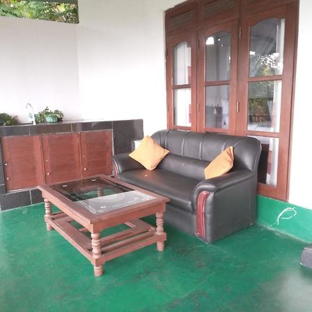 Chamodya Home Stay Ела Екстериор снимка