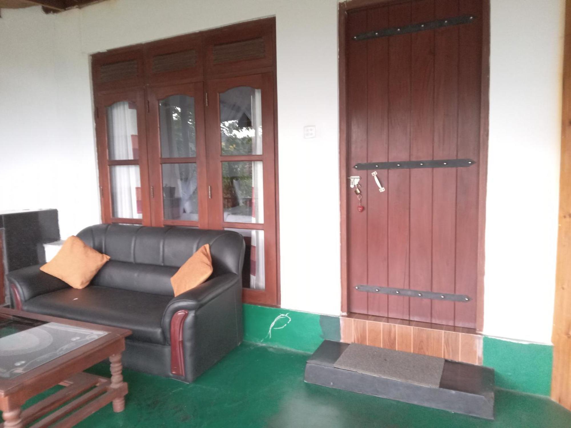 Chamodya Home Stay Ела Екстериор снимка