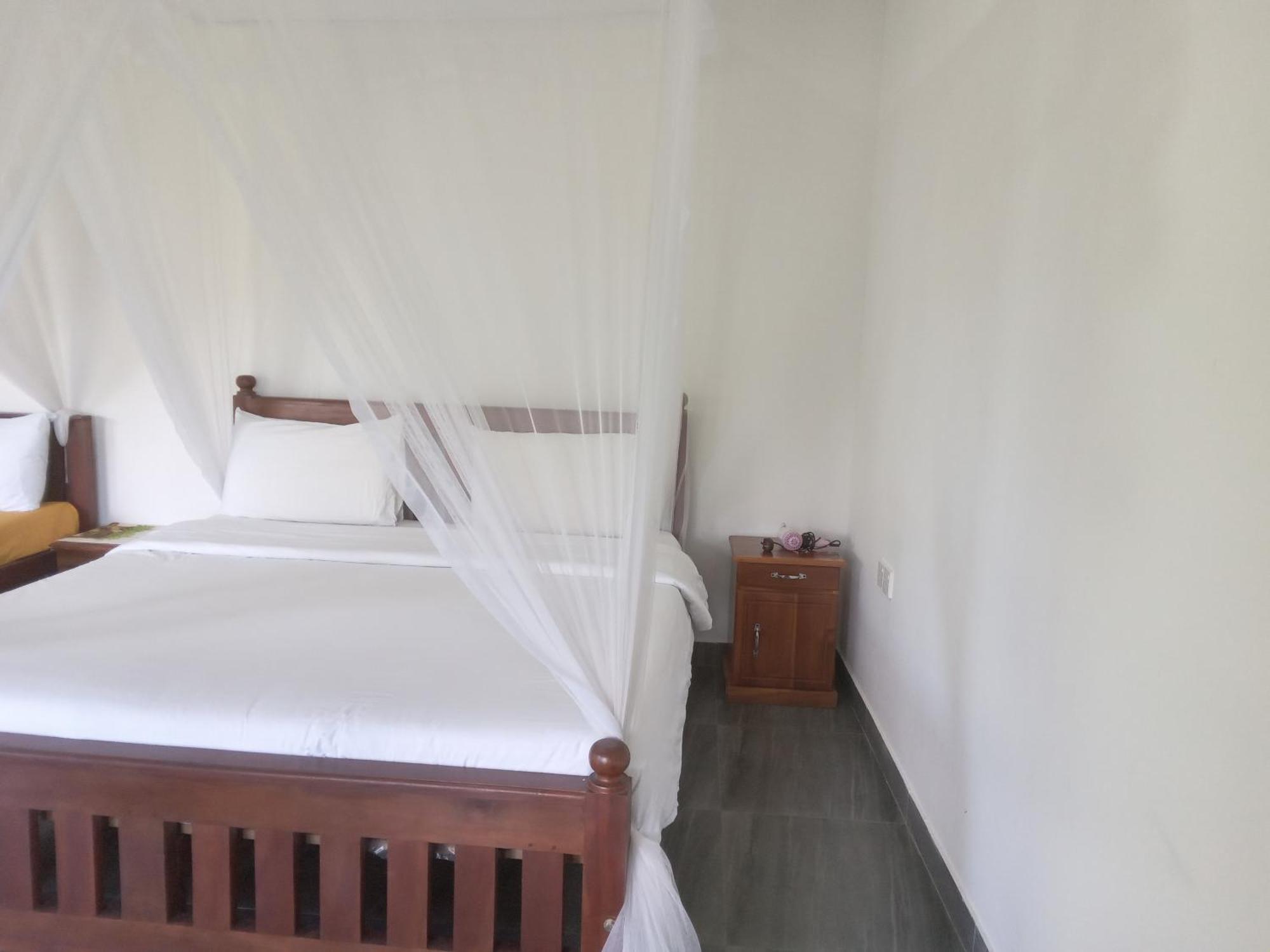Chamodya Home Stay Ела Екстериор снимка
