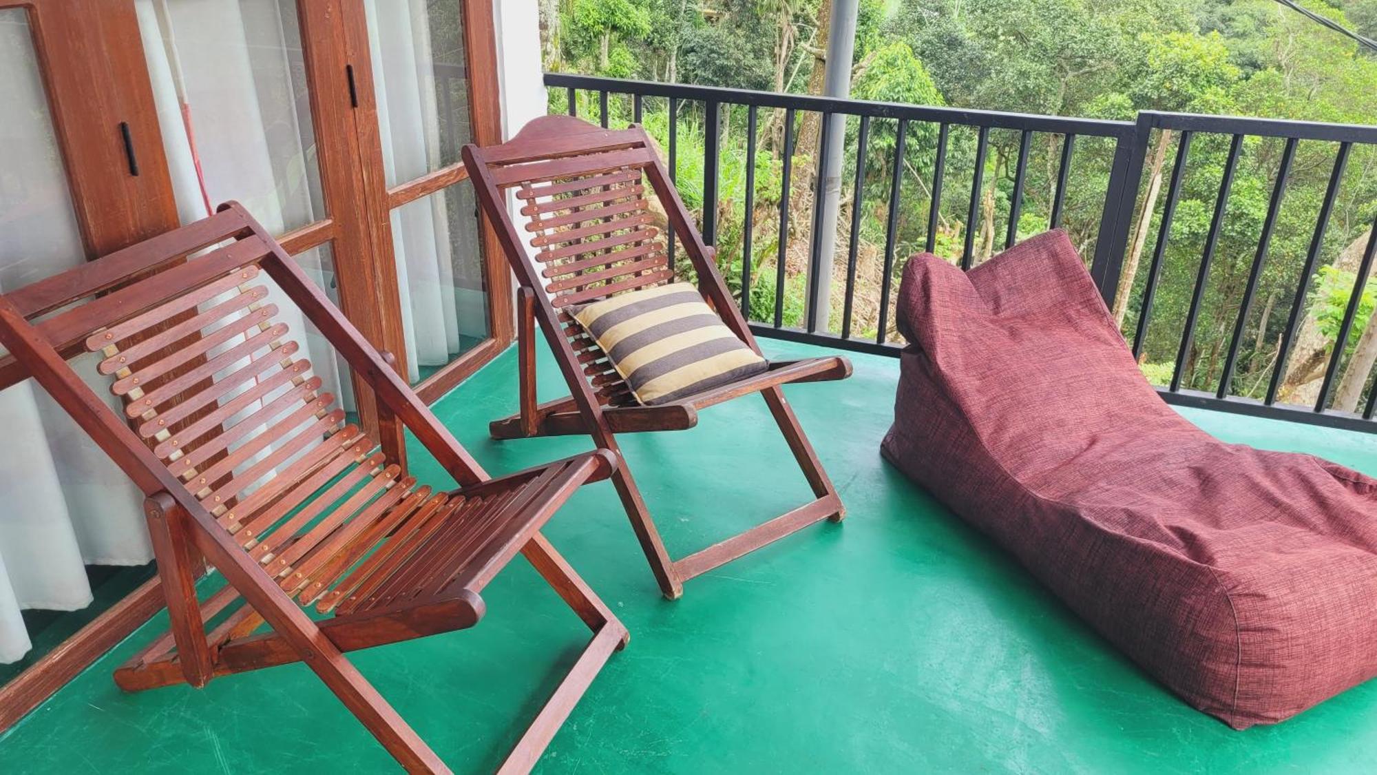 Chamodya Home Stay Ела Екстериор снимка