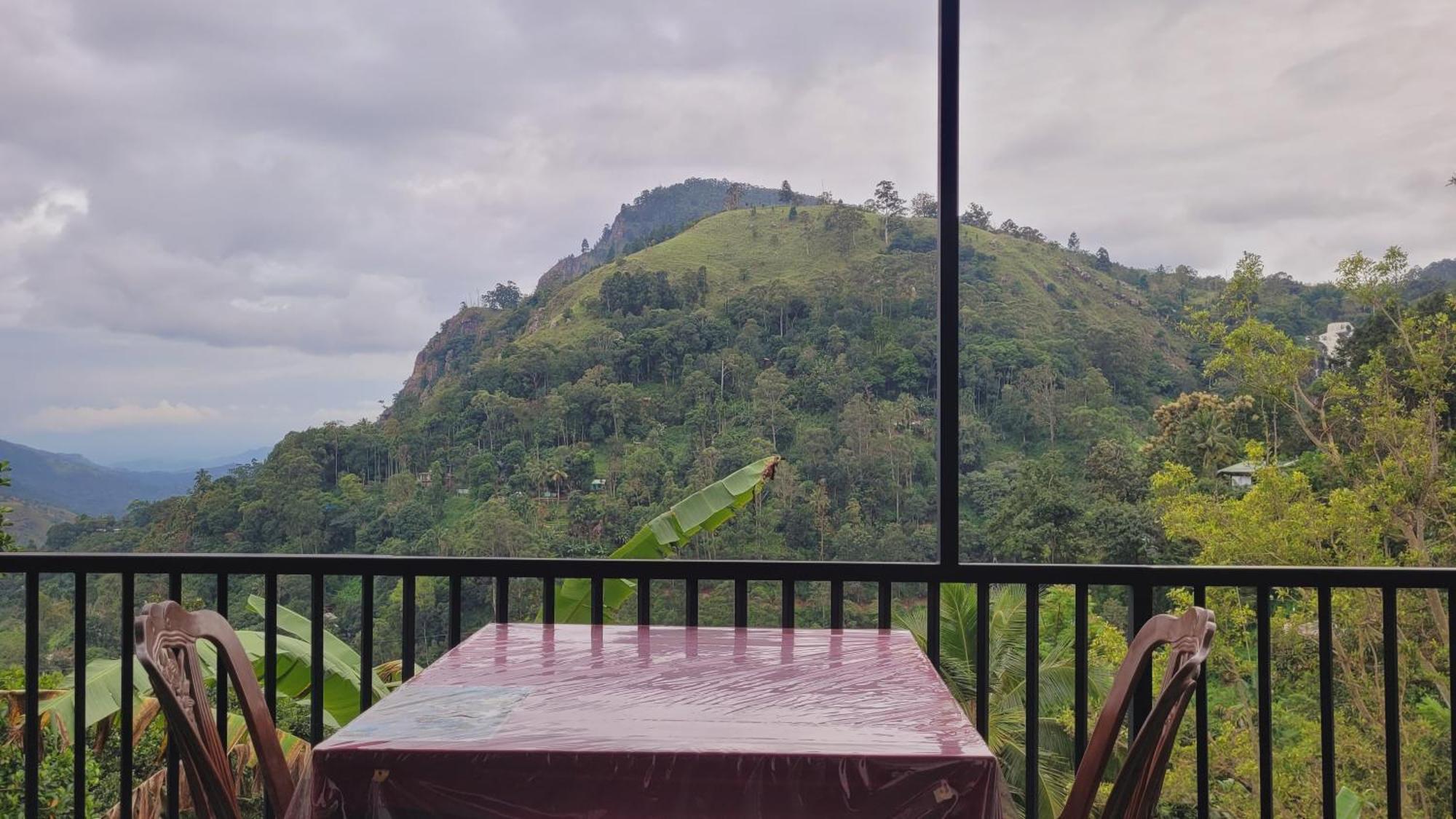 Chamodya Home Stay Ела Екстериор снимка