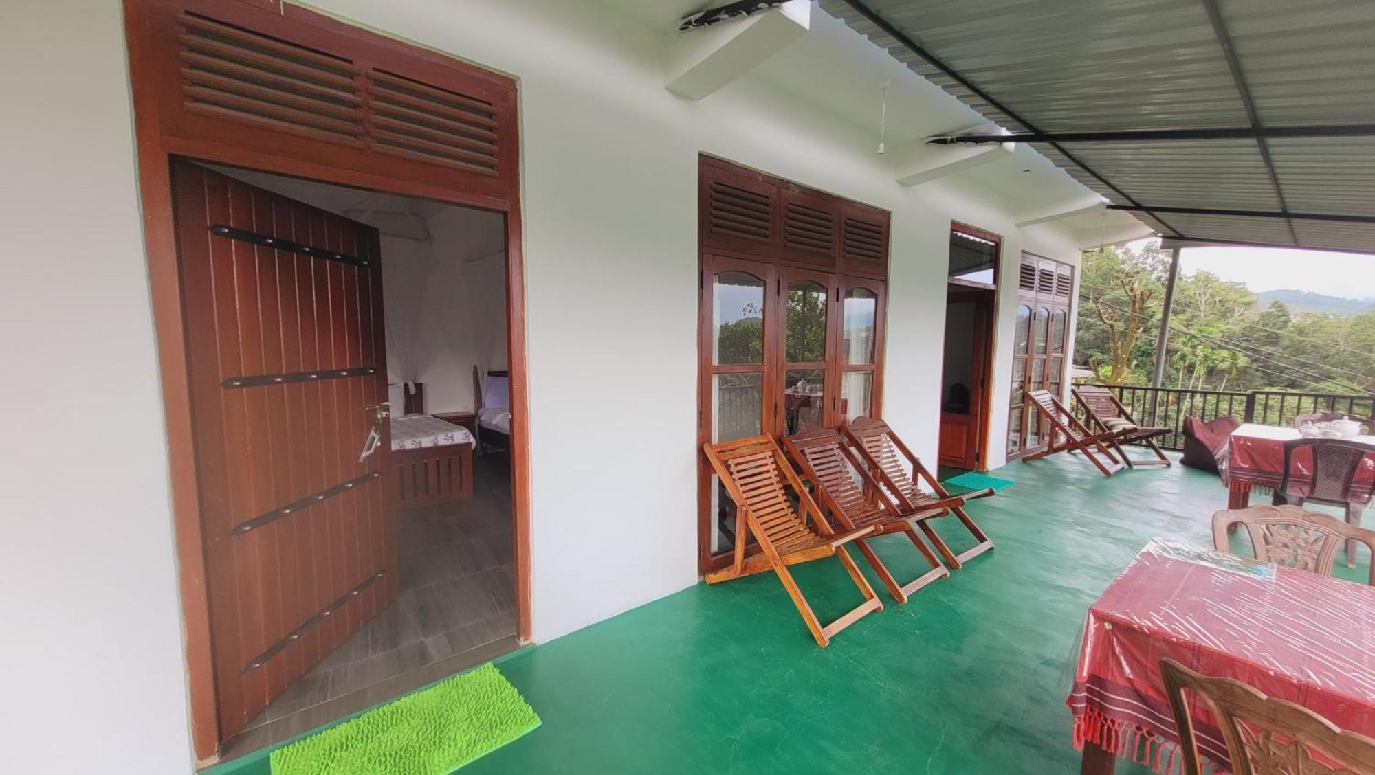 Chamodya Home Stay Ела Екстериор снимка