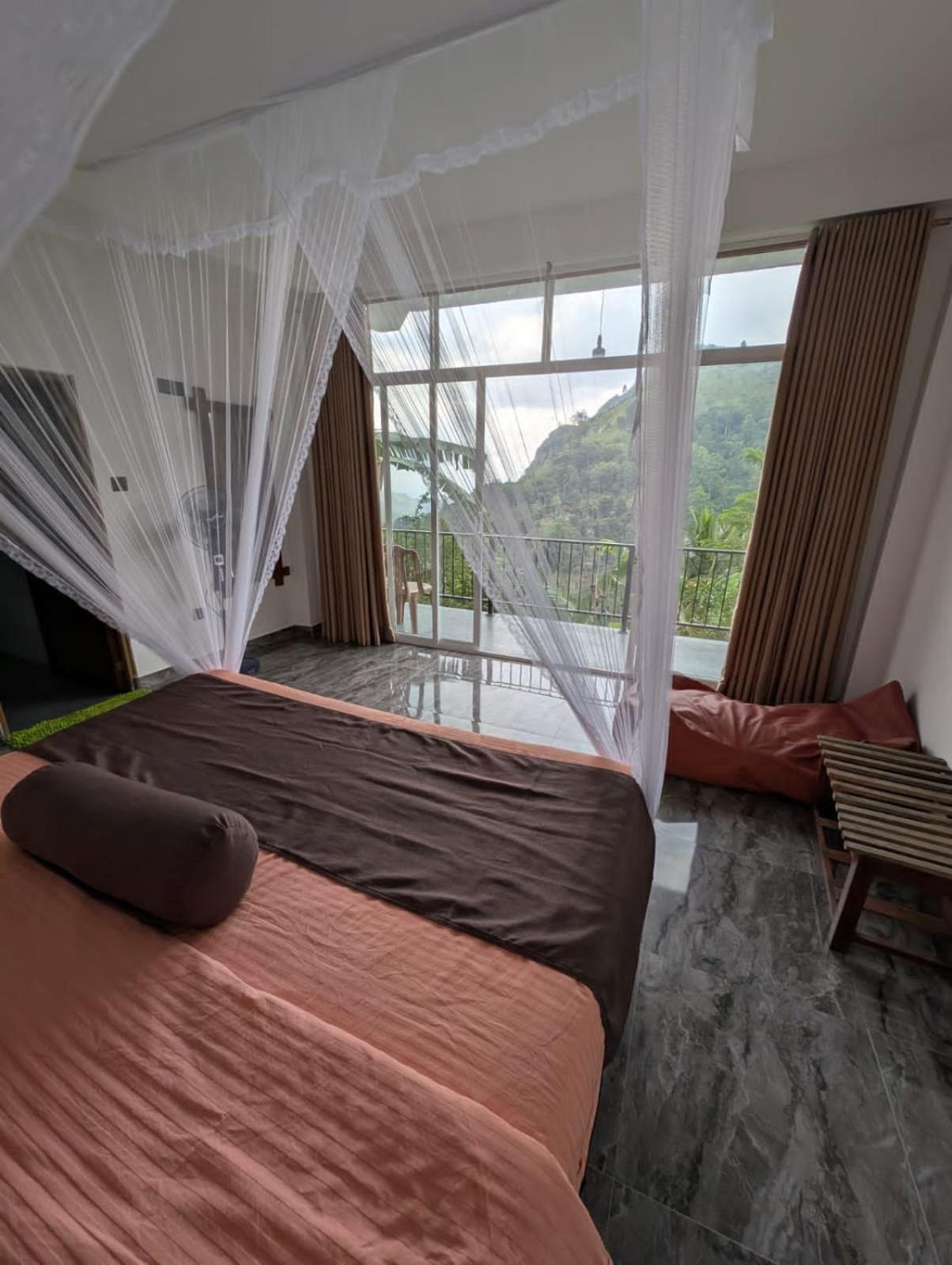 Chamodya Home Stay Ела Екстериор снимка