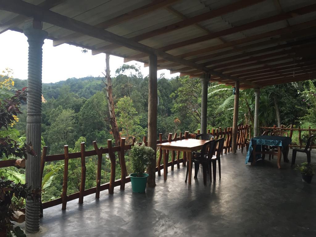 Chamodya Home Stay Ела Екстериор снимка